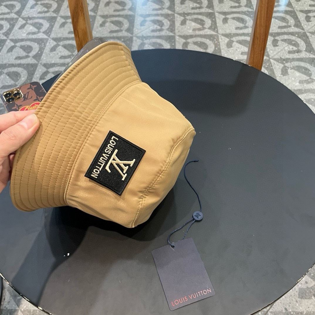 Louis Vuitton Caps